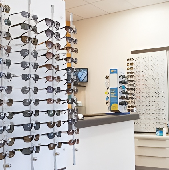 eyeware-frames-img eyeware-frames-img